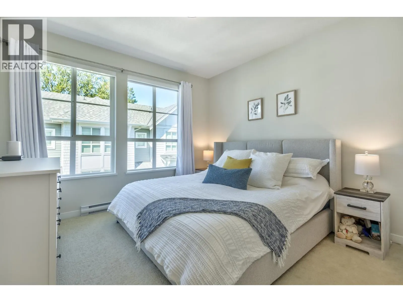 9 5311 ADMIRAL WAY