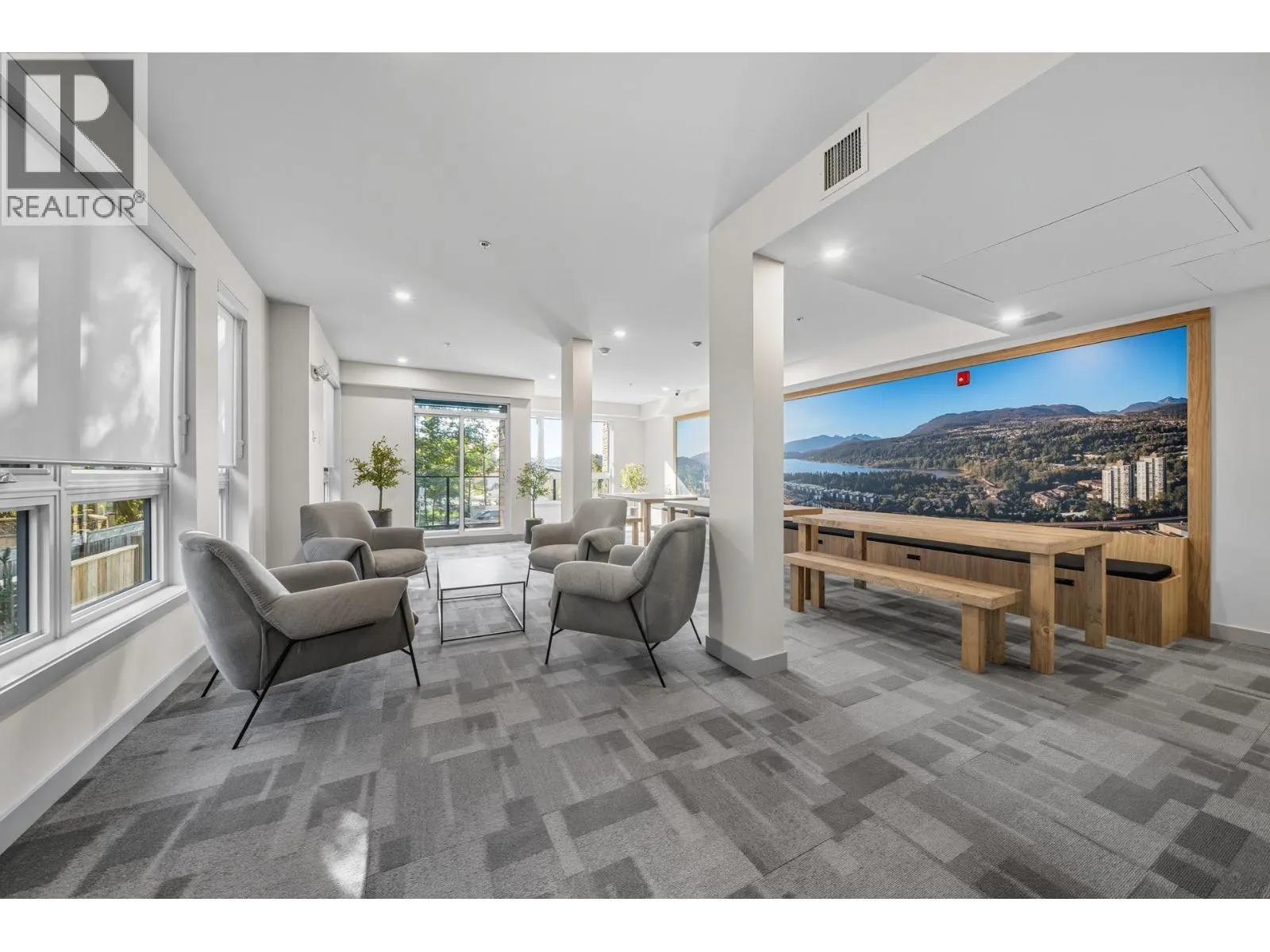 111 150 JAMES ROAD