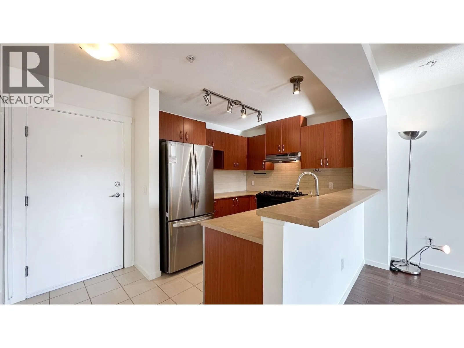 310 9098 HALSTON COURT
