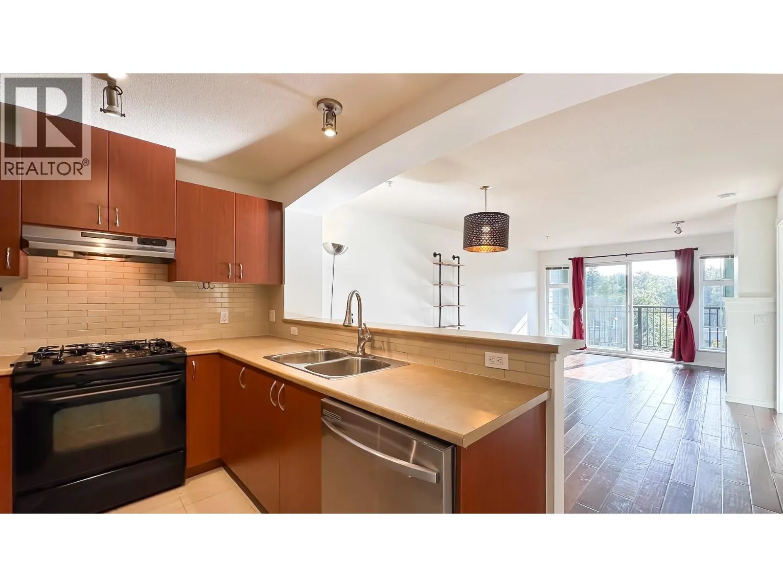 310 9098 HALSTON COURT