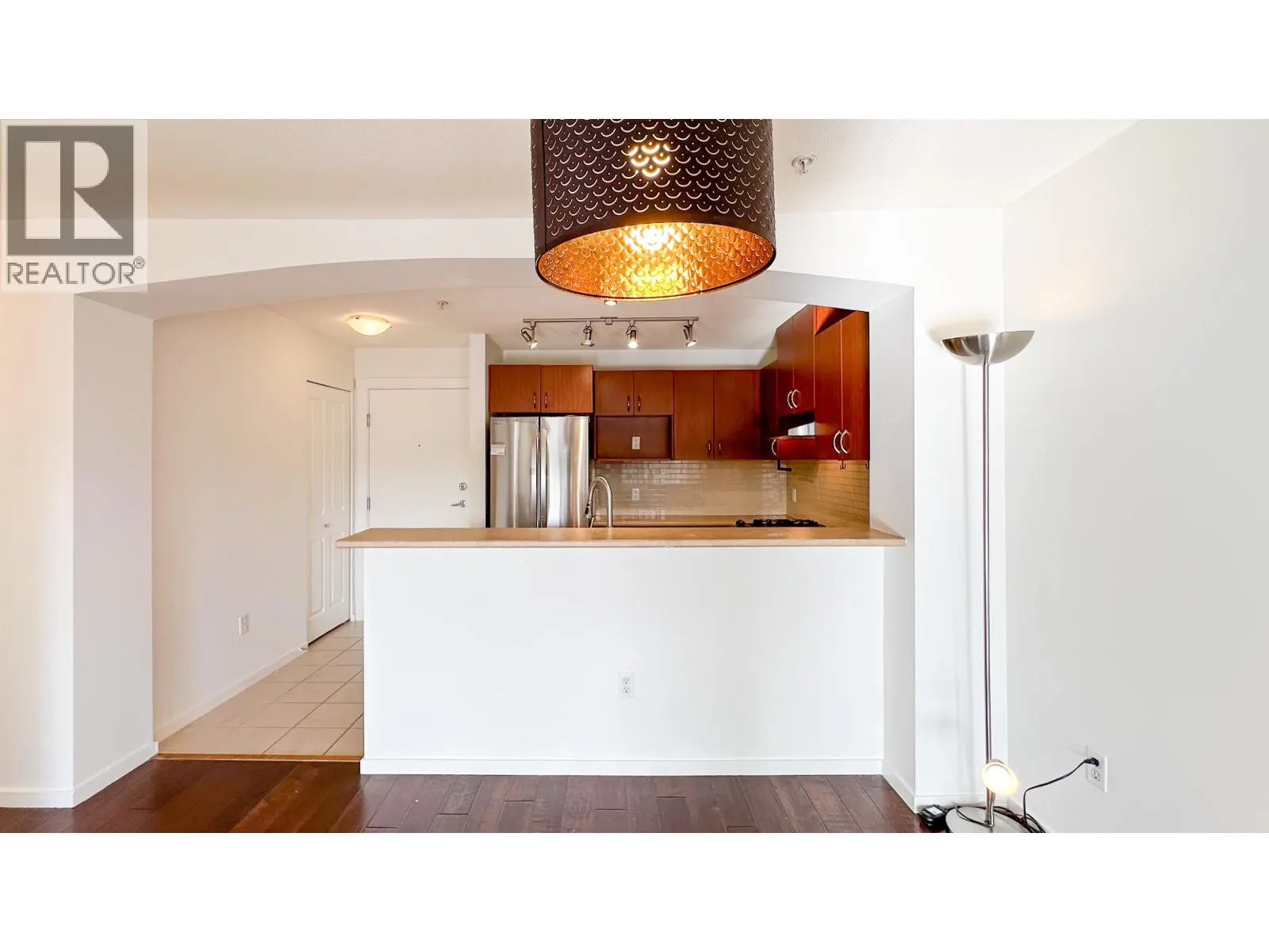 310 9098 HALSTON COURT