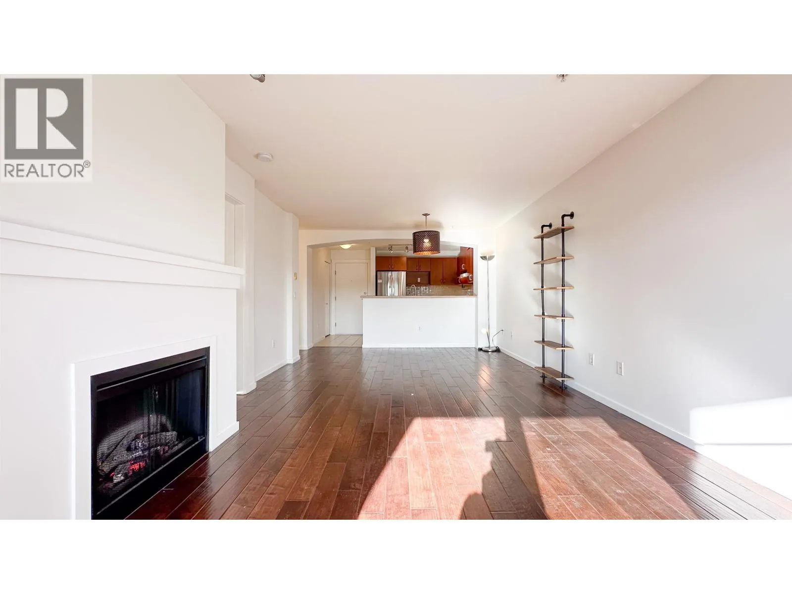 310 9098 HALSTON COURT