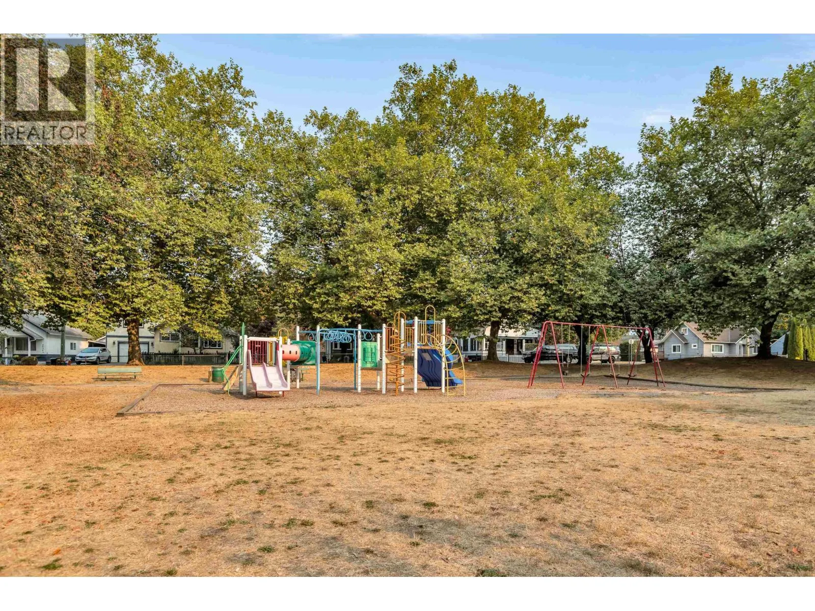 401 20561 113 AVENUE