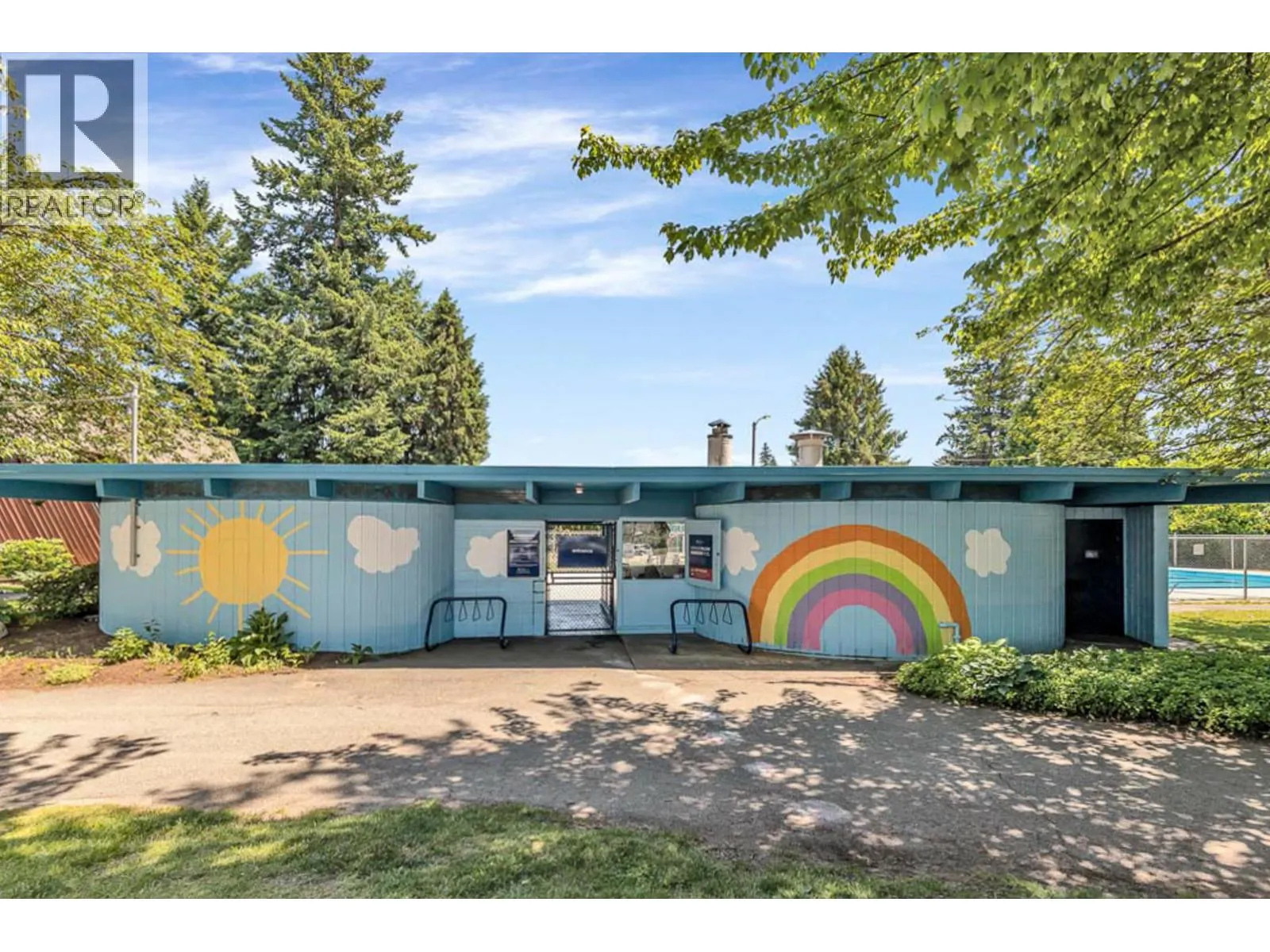 401 20561 113 AVENUE