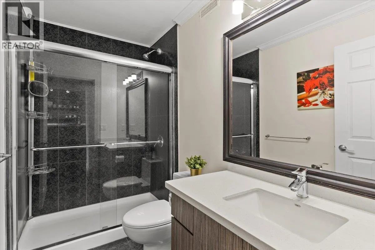 62 SHORELINE CIRCLE