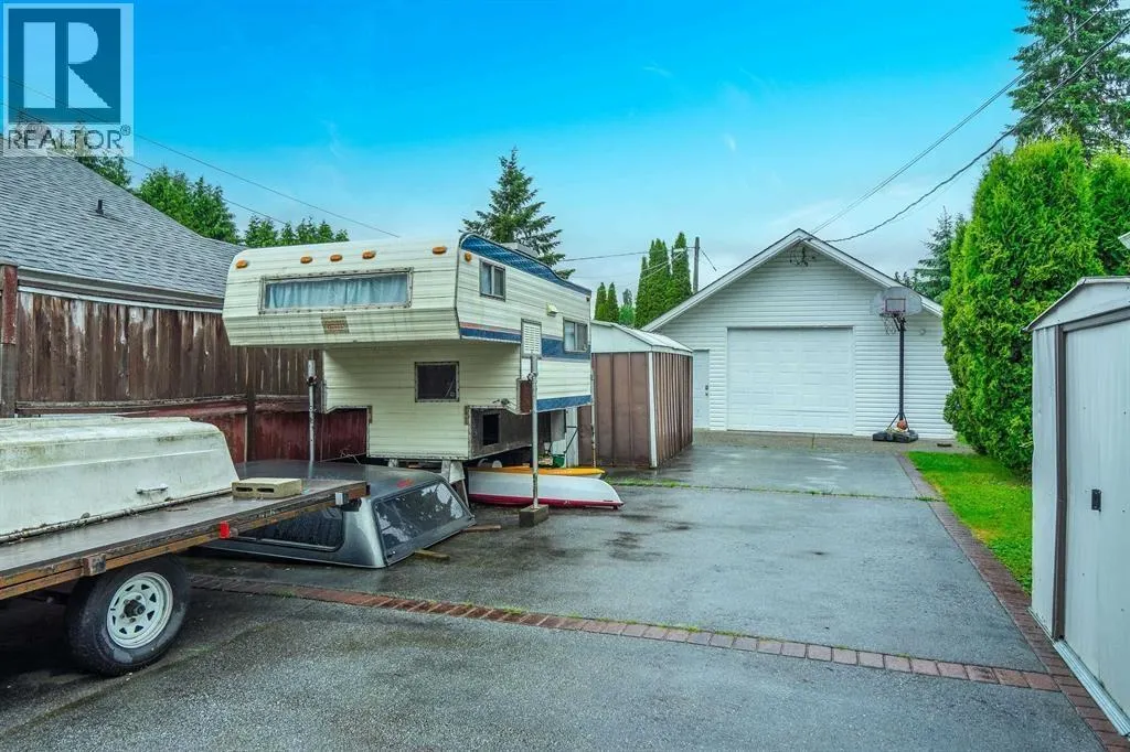 24985 DEWDNEY TRUNK ROAD