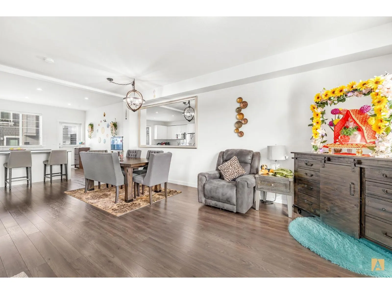 132 8130 136A STREET