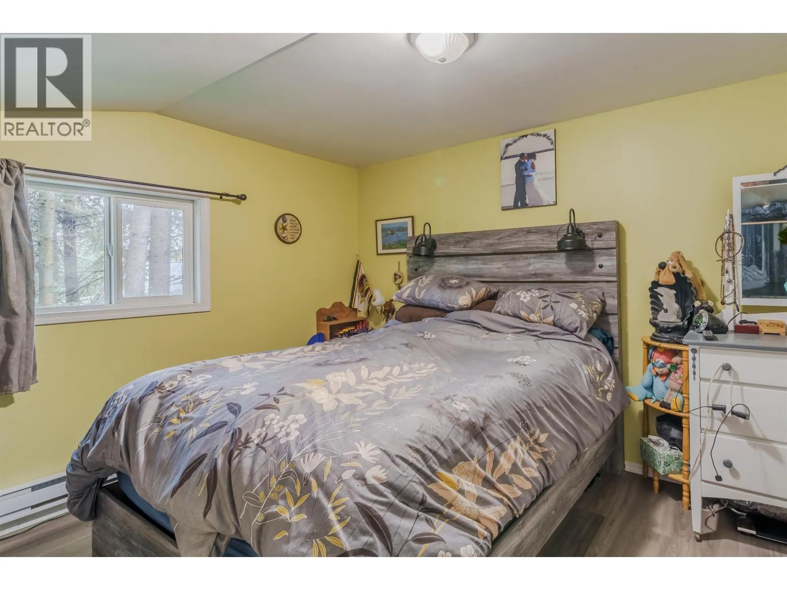 6395 YOUNG ROAD