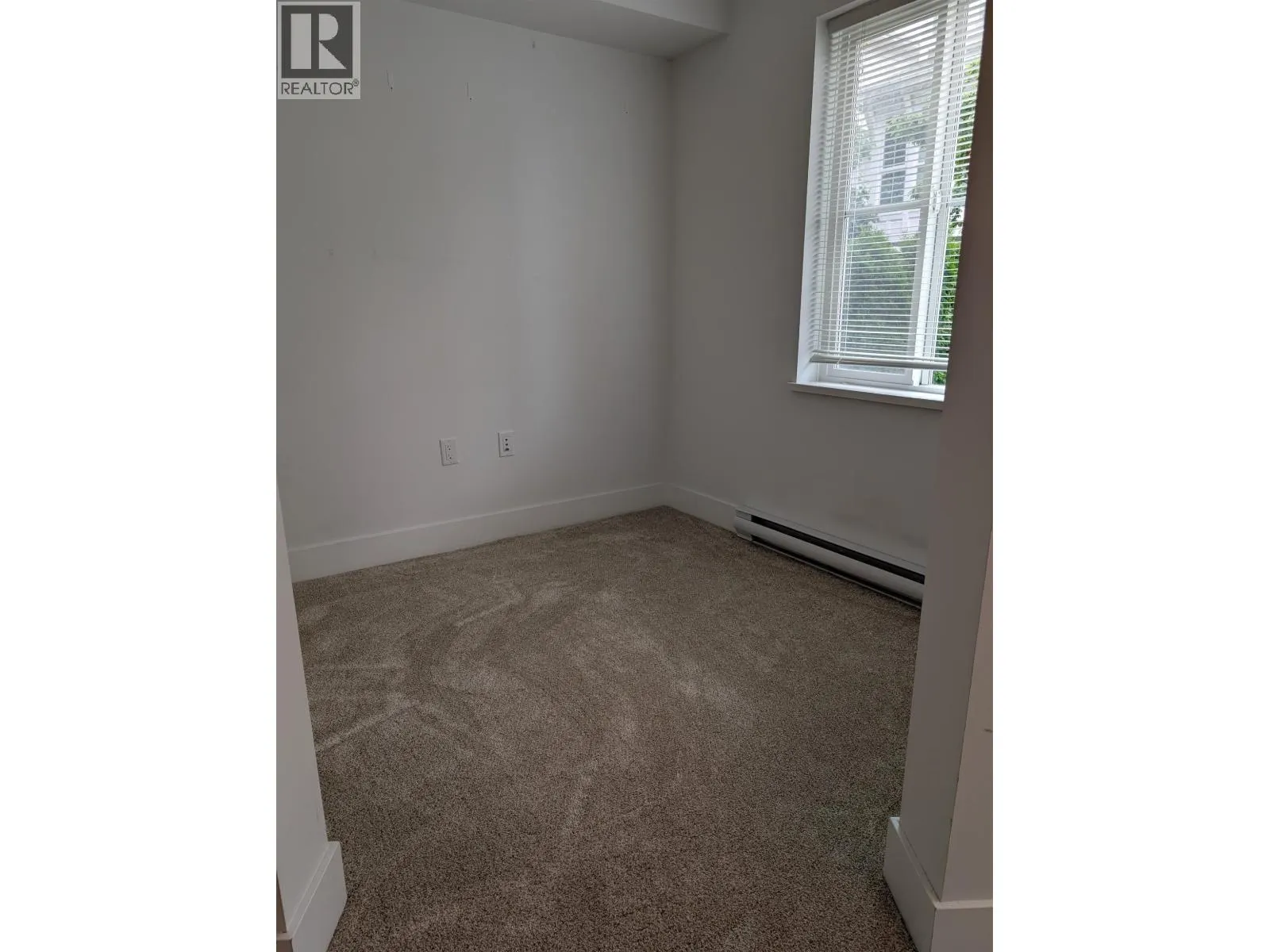 47 4638 ORCA WAY
