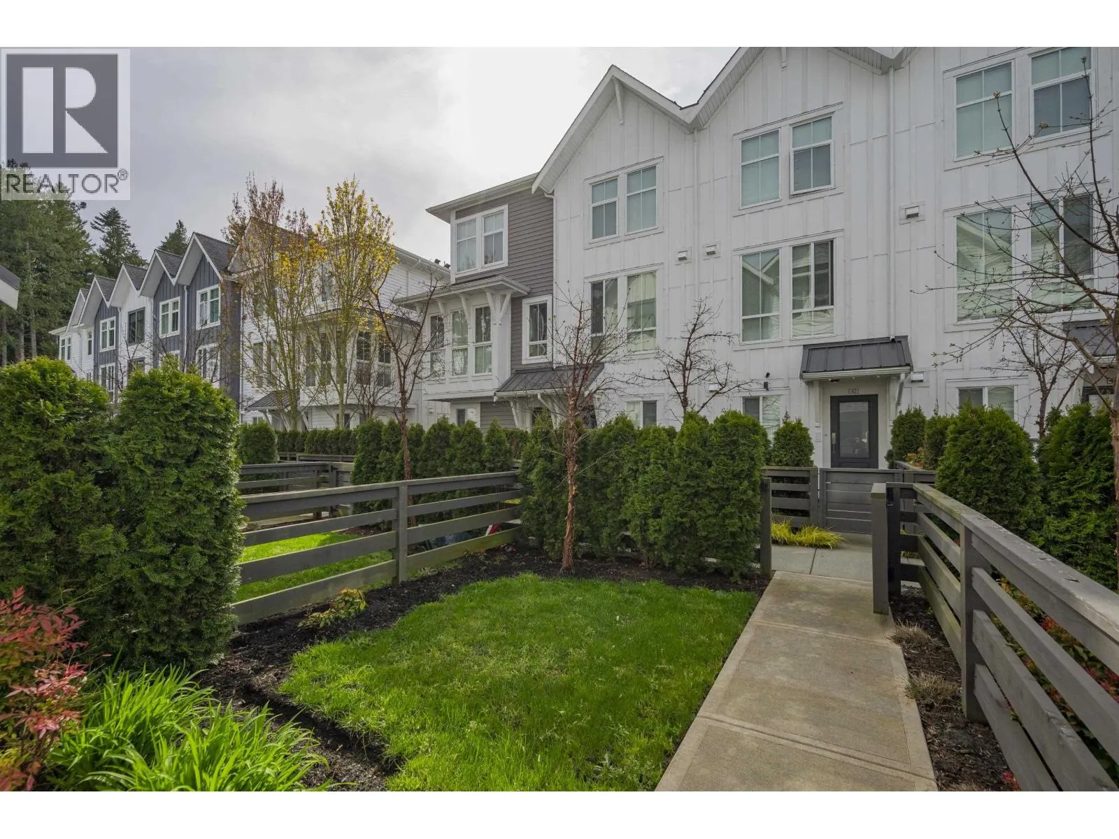 47 4638 ORCA WAY