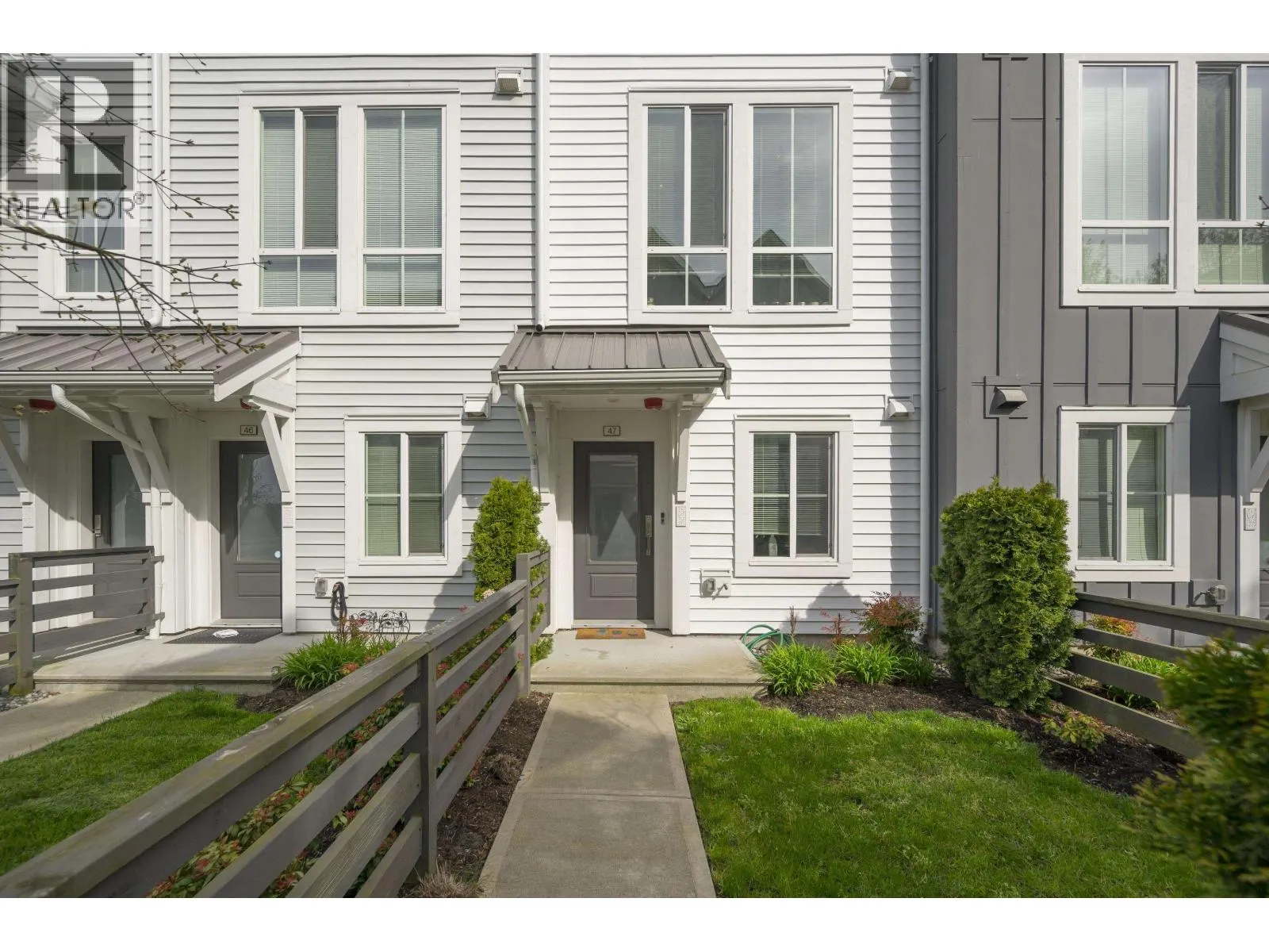 47 4638 ORCA WAY