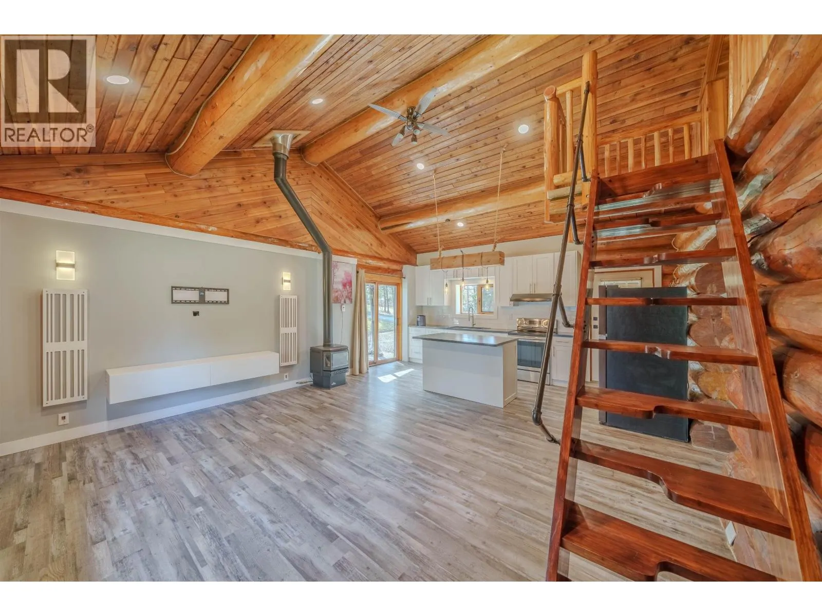 5231 DAVIS ROAD