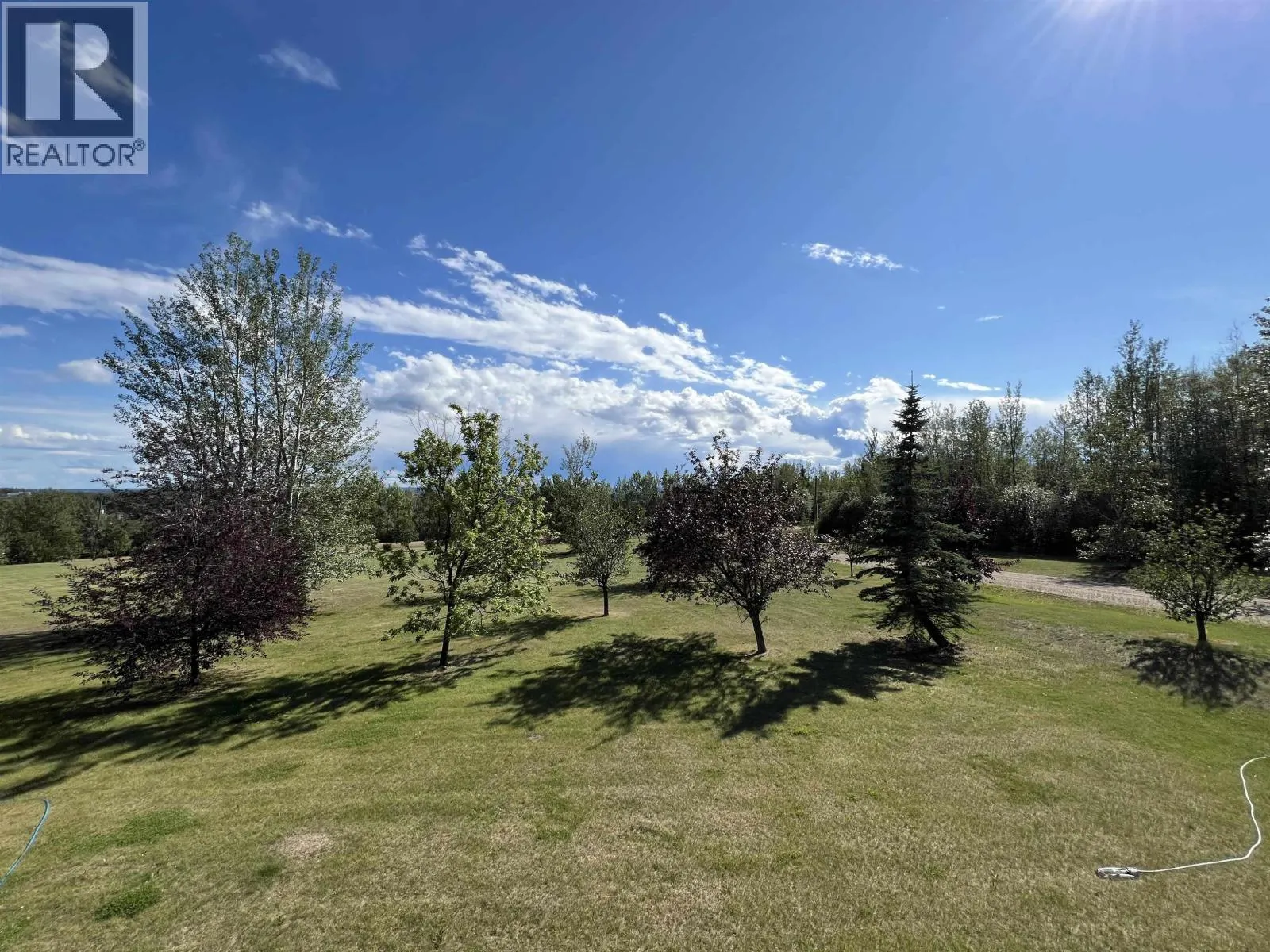 3 PEBBLE DRIVE