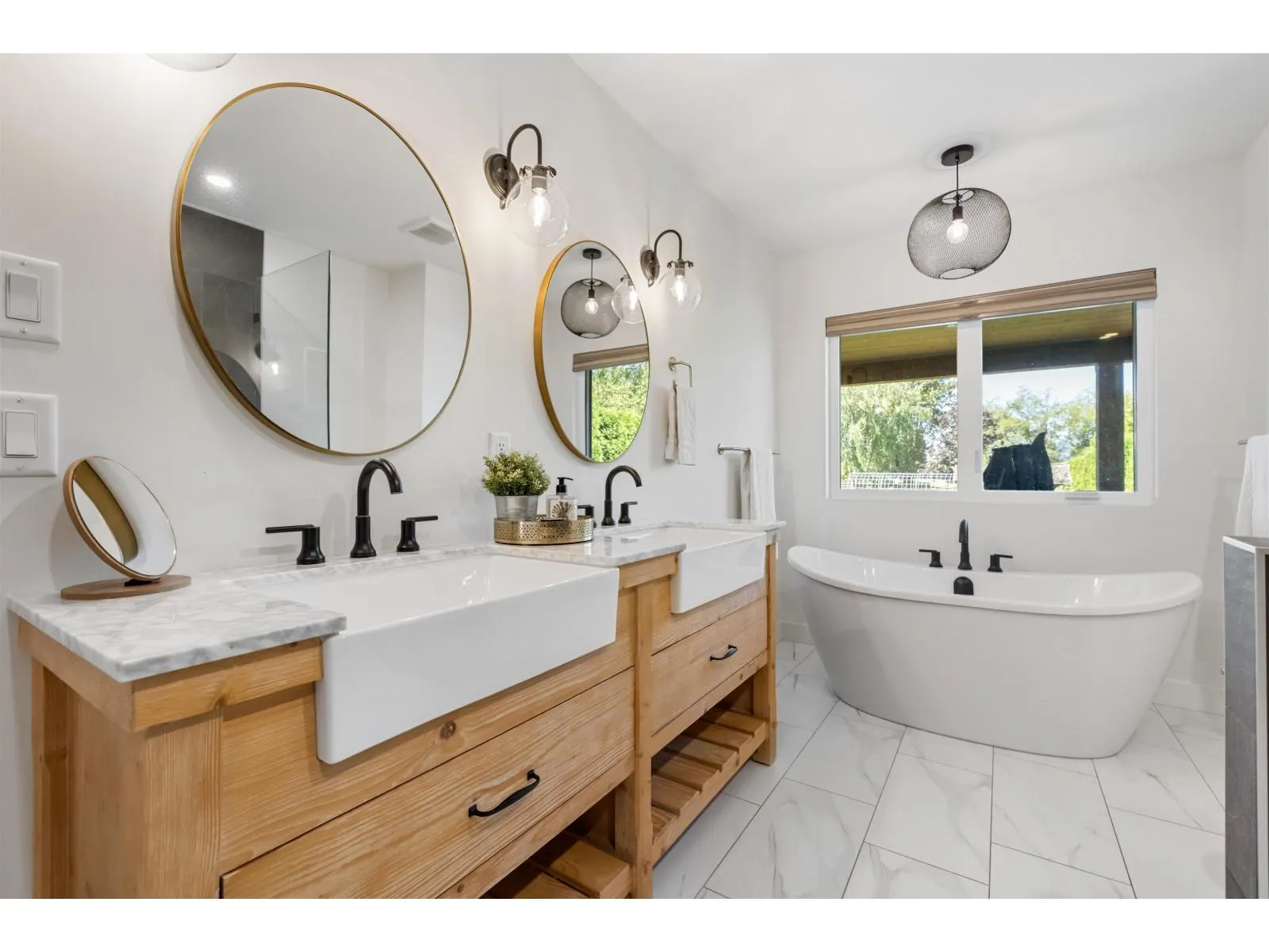 3995 STEWART ROAD|Yarrow