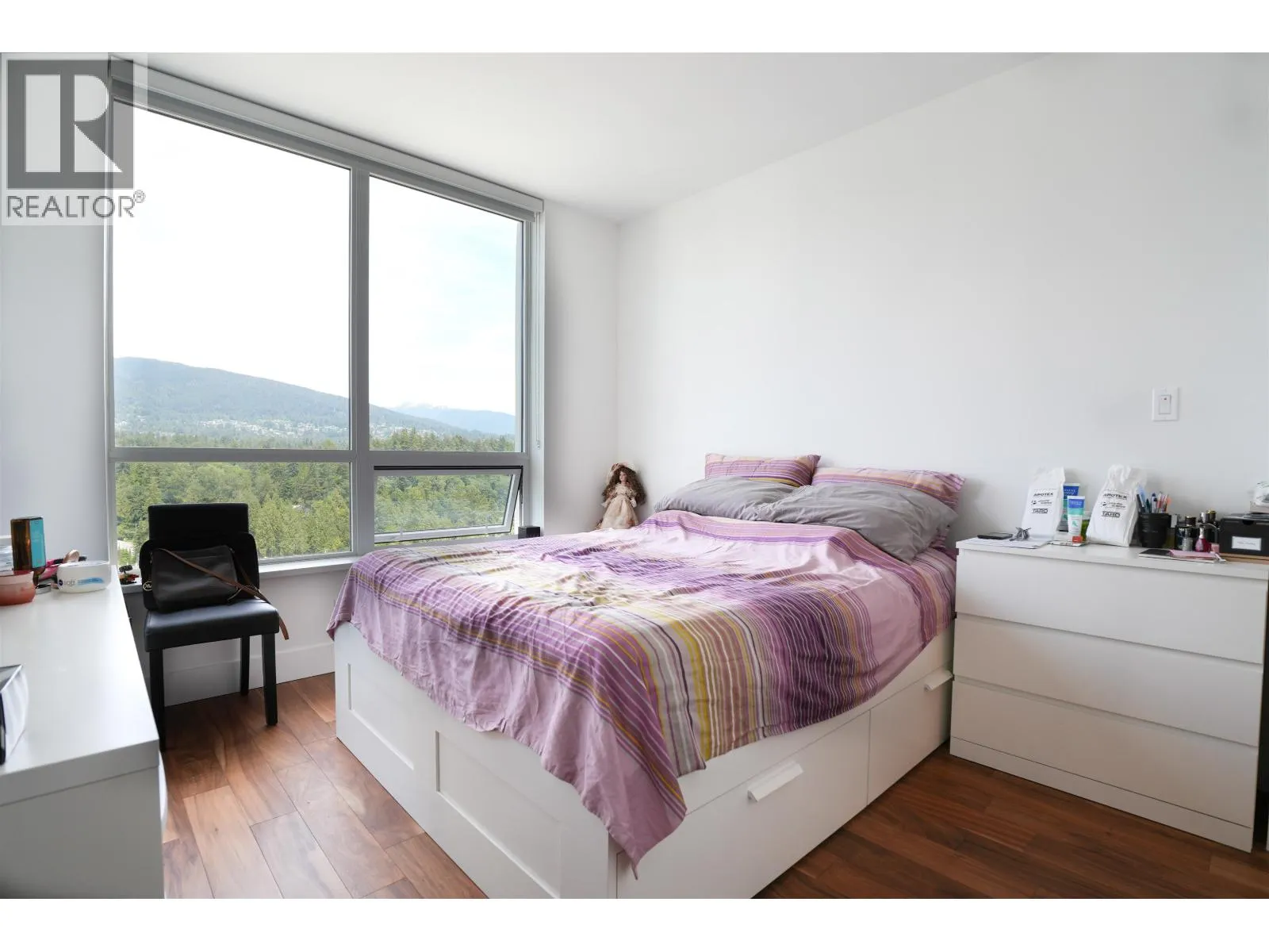 1806 1632 LIONS GATE LANE