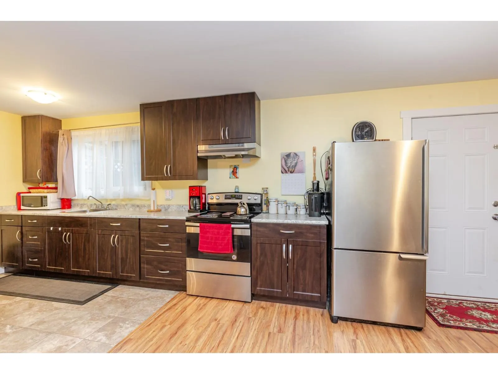 8558 MCCUTCHEON AVENUE|Chilliwack Proper South