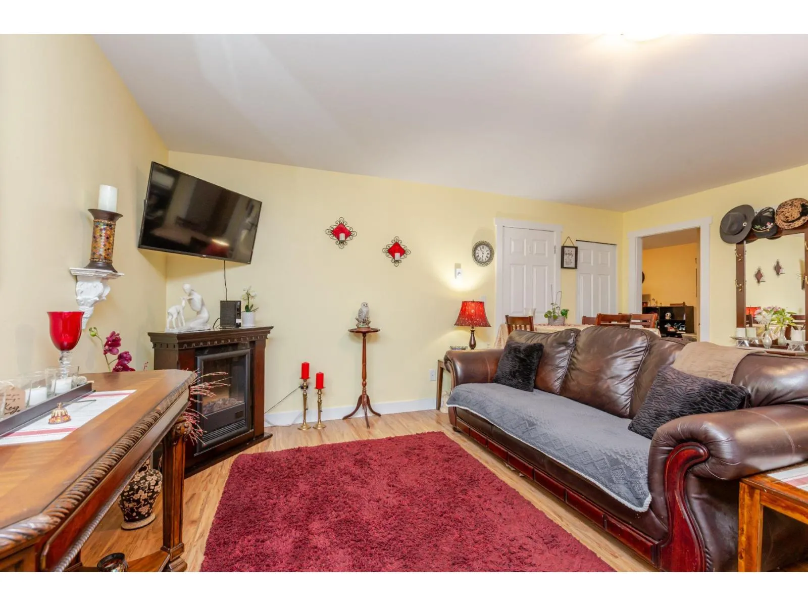 8558 MCCUTCHEON AVENUE|Chilliwack Proper South