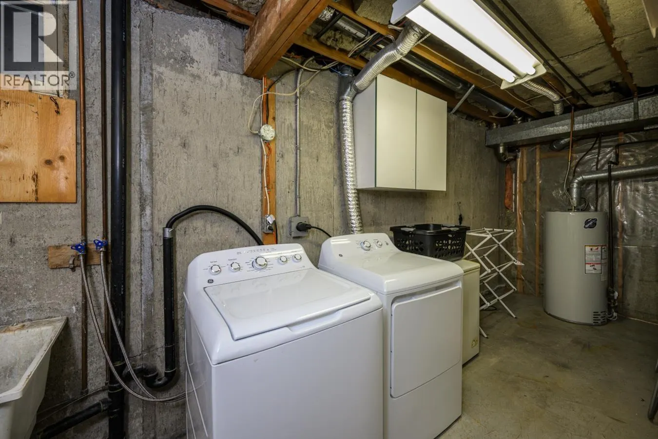 2441 LISGAR CRESCENT