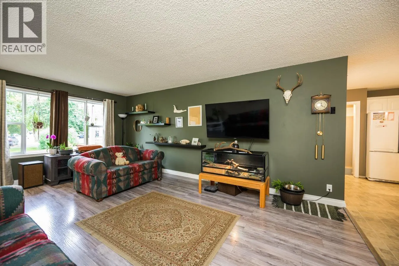2441 LISGAR CRESCENT