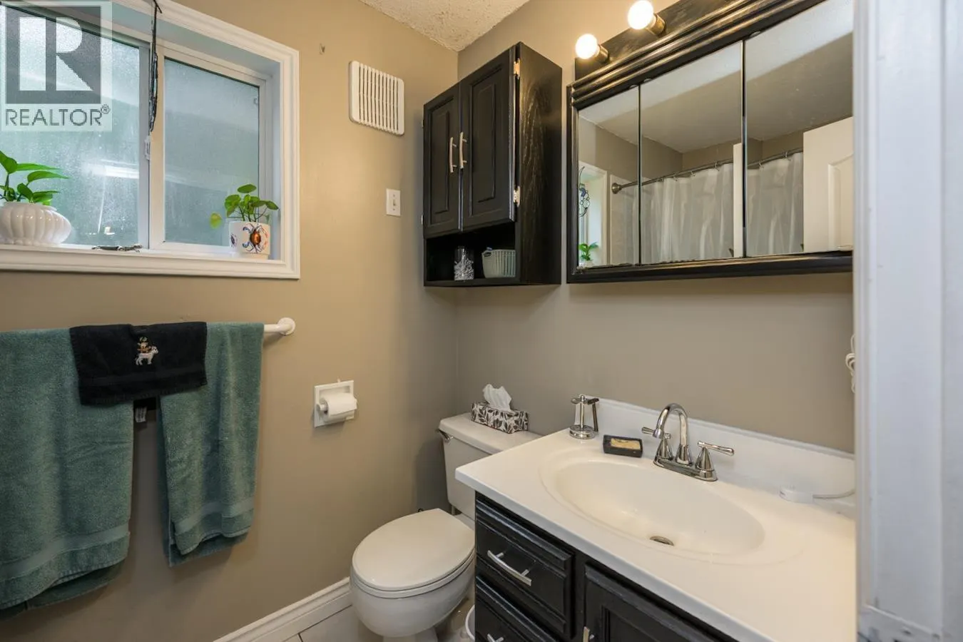 2441 LISGAR CRESCENT