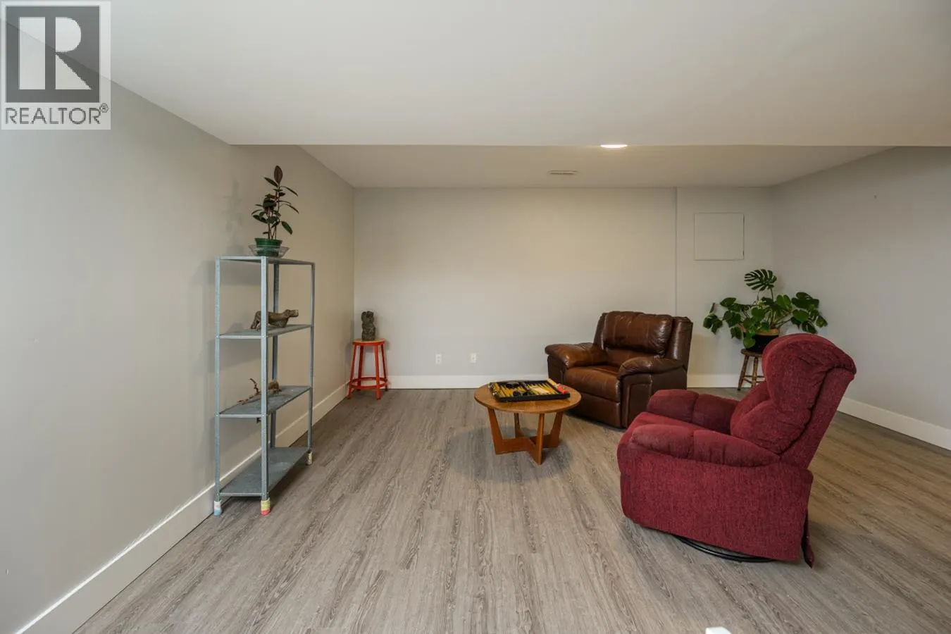 2441 LISGAR CRESCENT