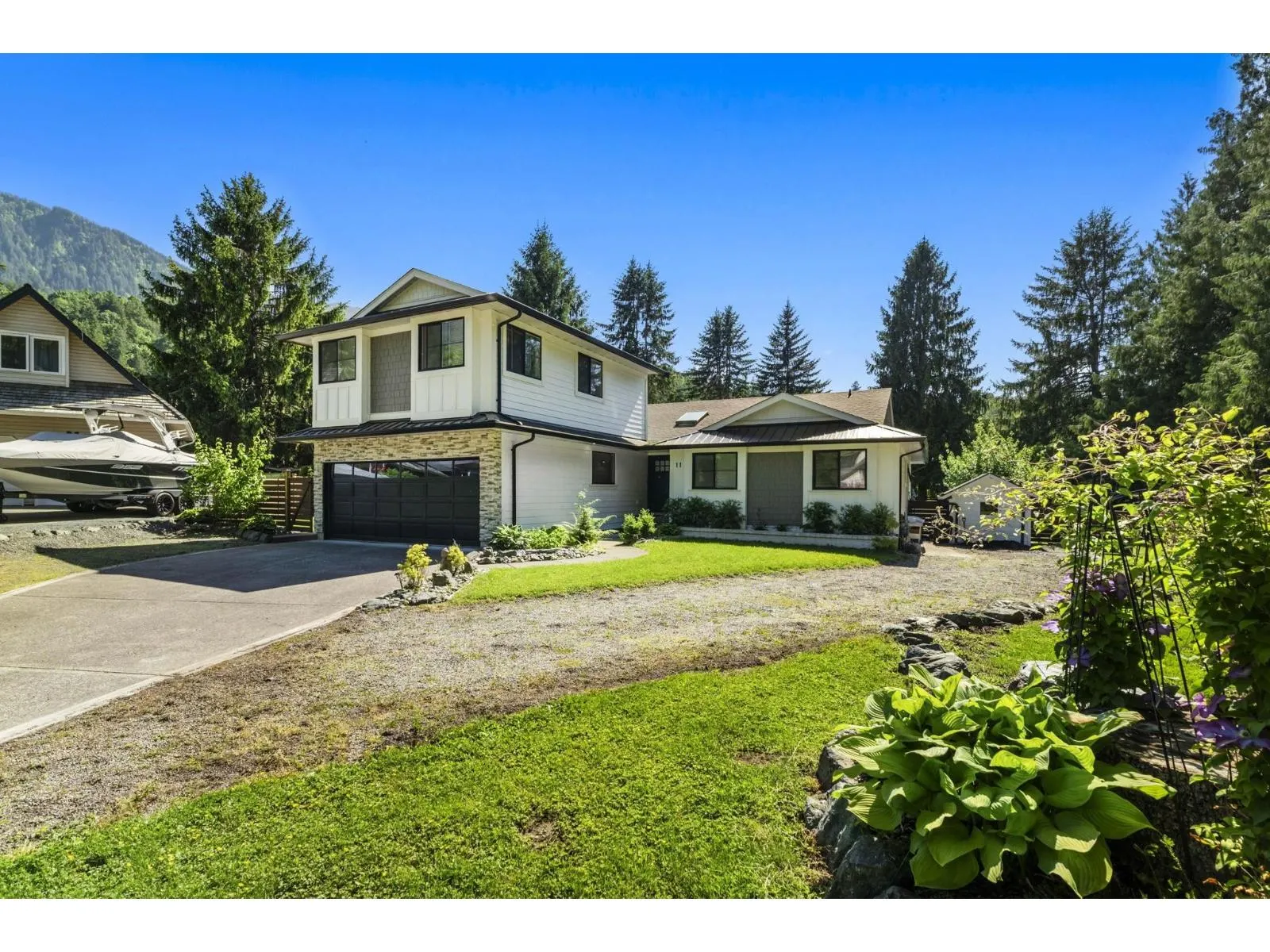 11 1735 SPRING CREEK DRIVE|Cultus Lake South