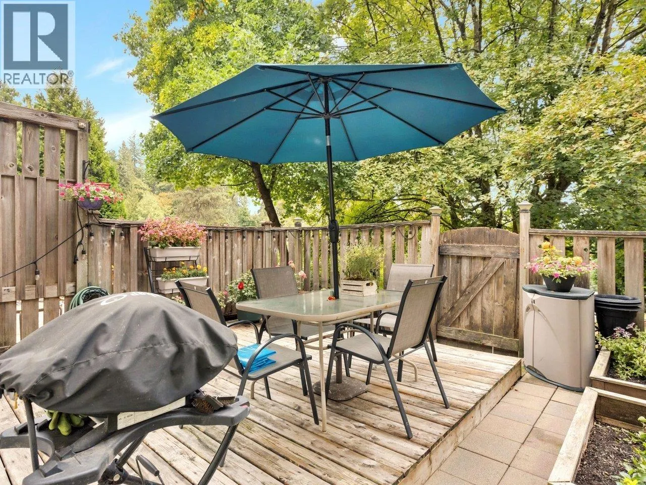 1037 CECILE DRIVE