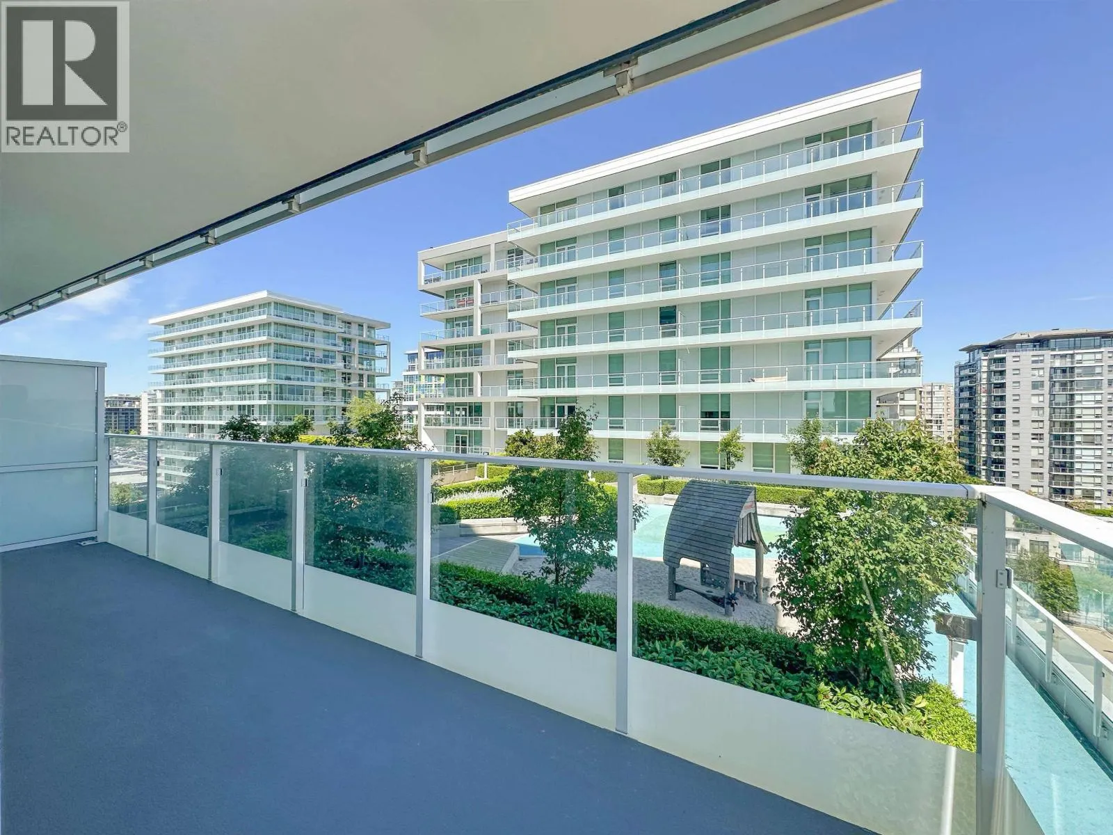 1012 8133 COOK ROAD