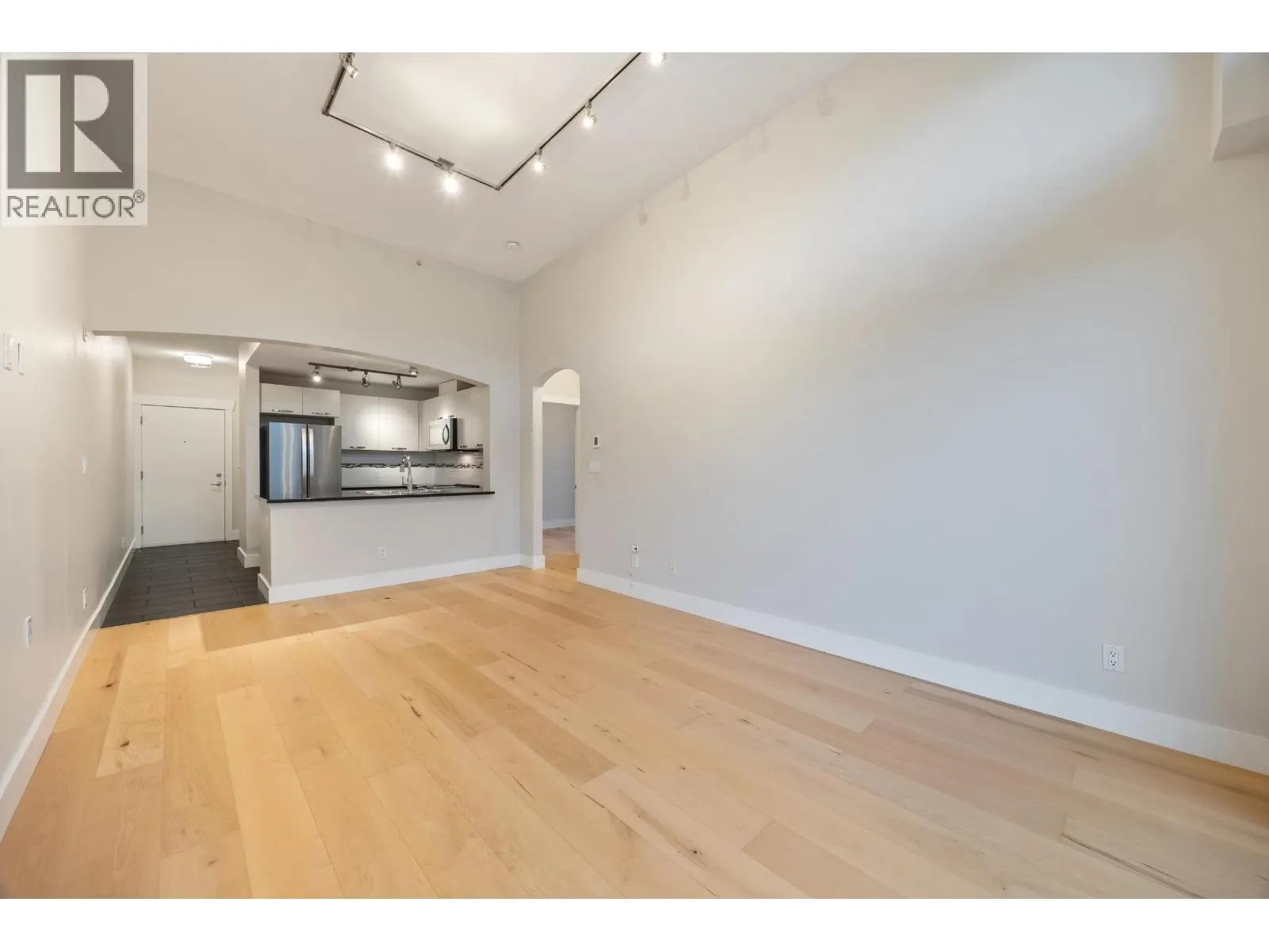 603 7478 BYRNEPARK WALK