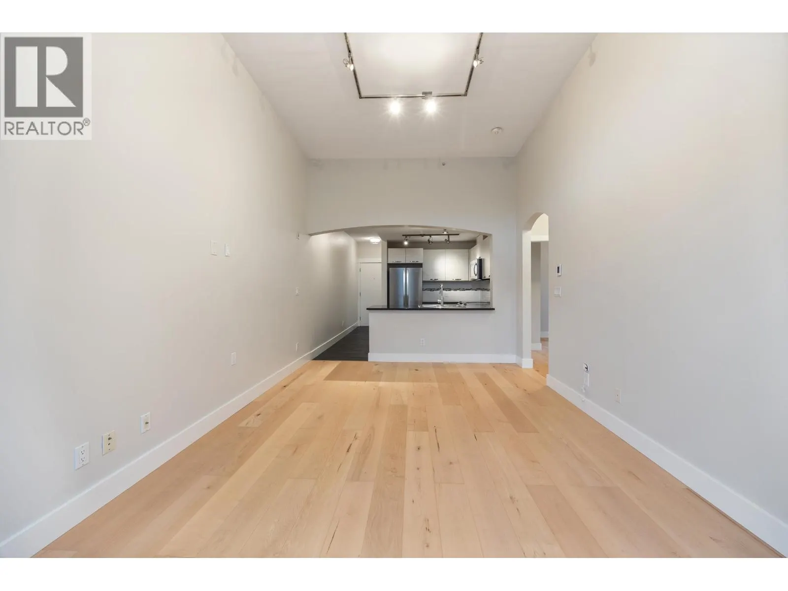 603 7478 BYRNEPARK WALK