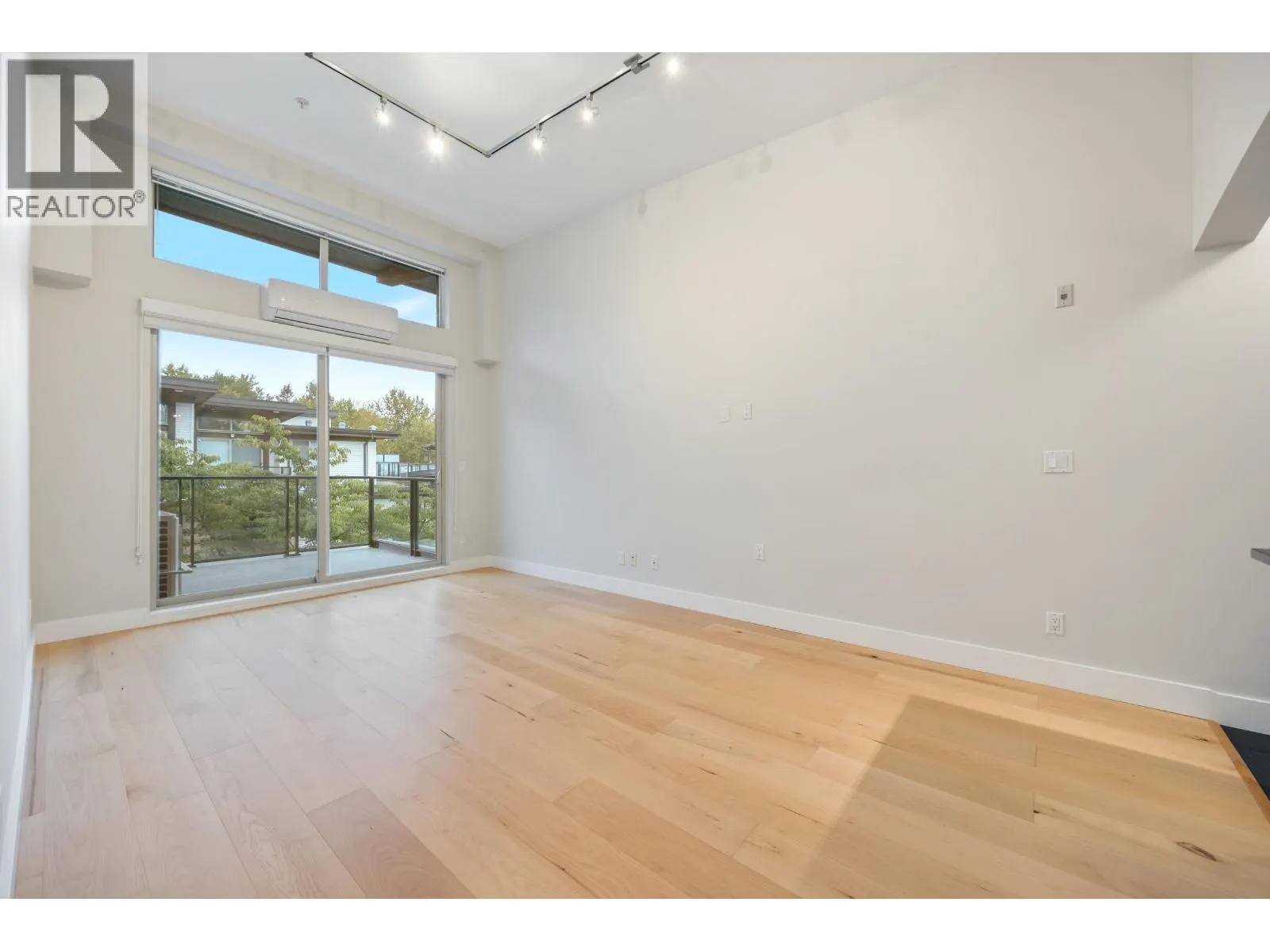 603 7478 BYRNEPARK WALK