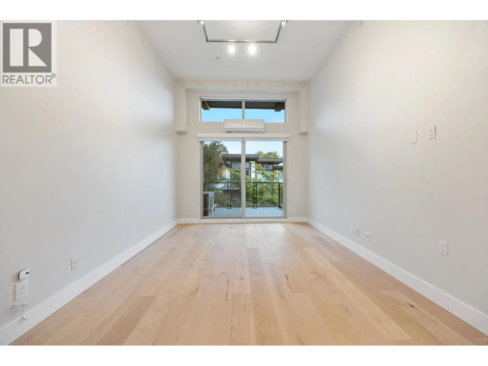 603 7478 BYRNEPARK WALK