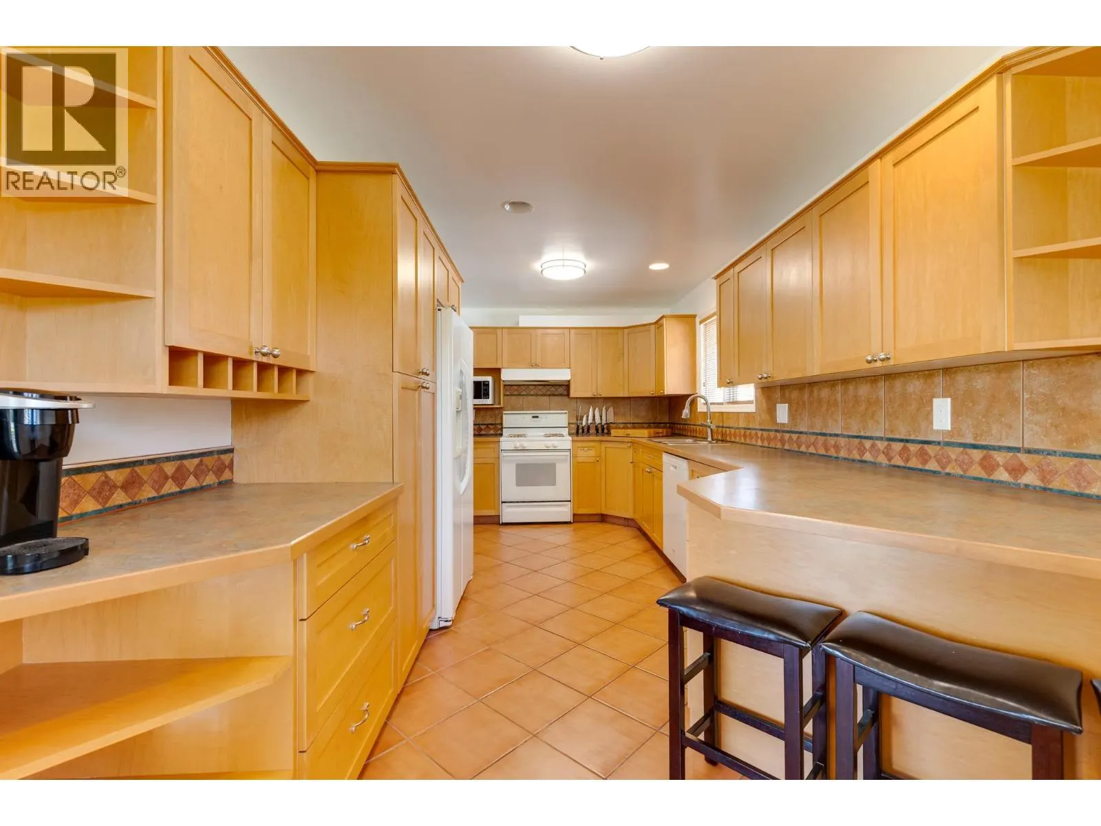 172 PARKER DRIVE