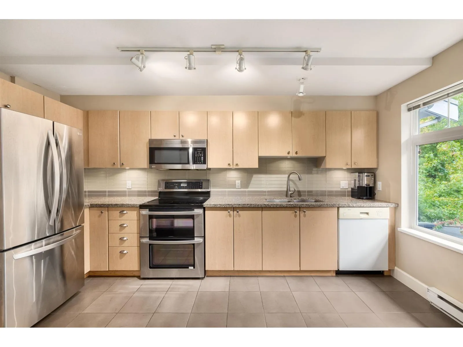 109 15236 36 AVENUE