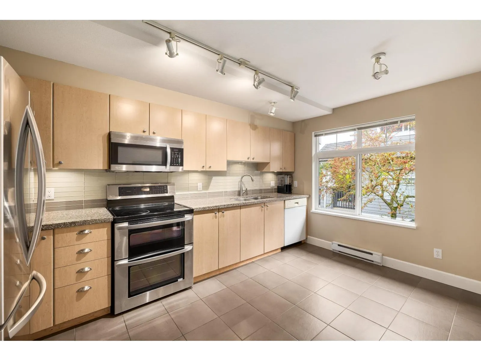 109 15236 36 AVENUE