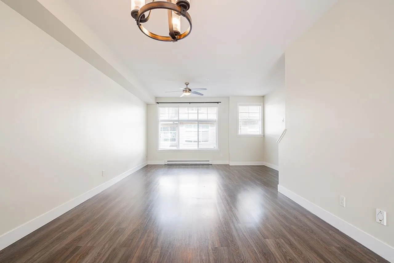30 20967 76 AVENUE