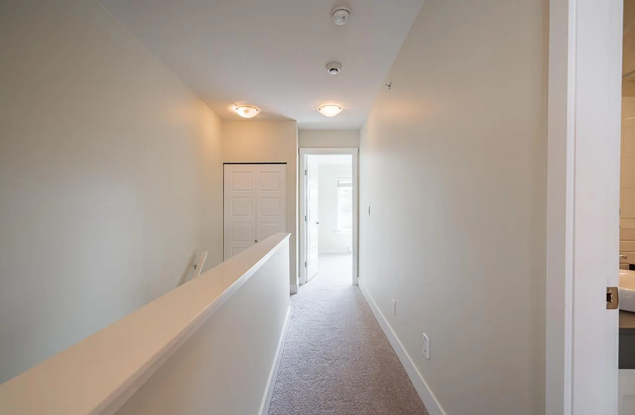 30 20967 76 AVENUE