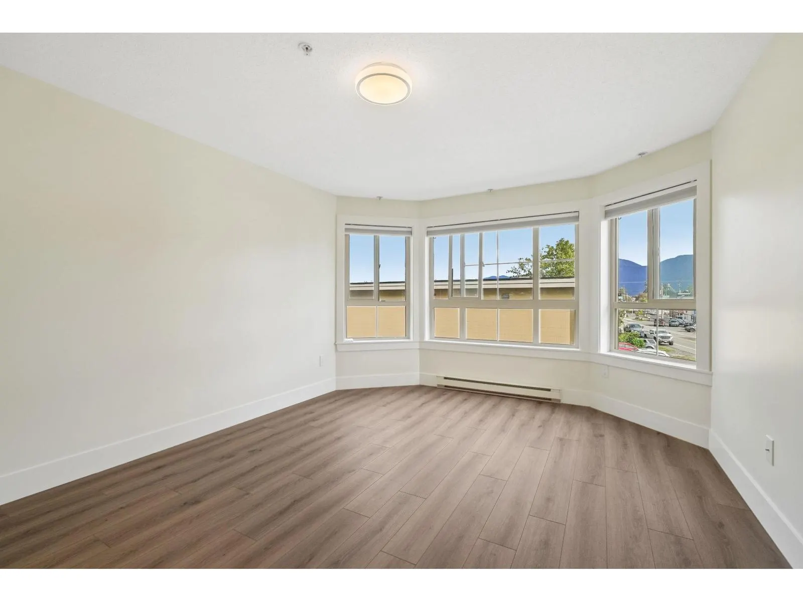 212 9000 BIRCH STREET|Chilliwack Downtown