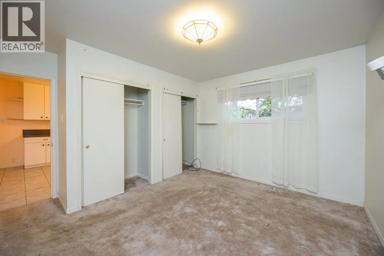 1214 POWELL AVENUE