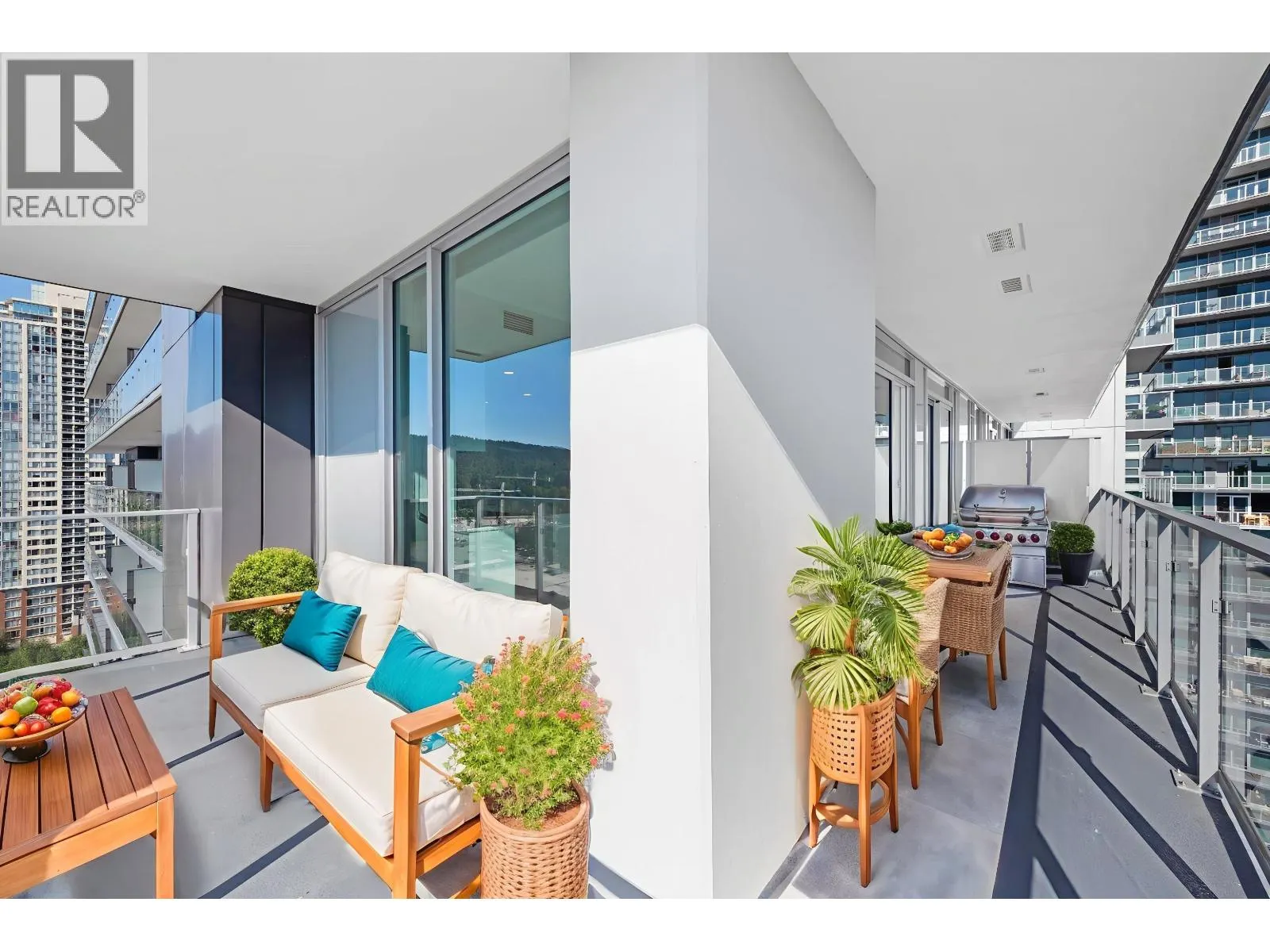 1607 3809 EVERGREEN PLACE