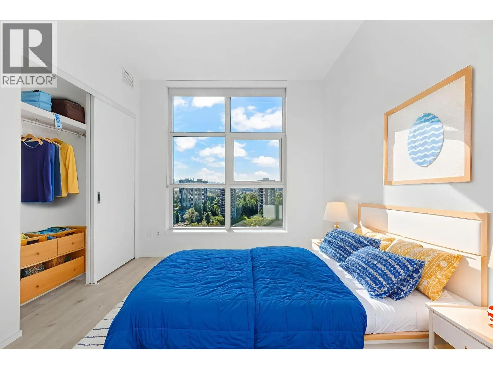 1607 3809 EVERGREEN PLACE