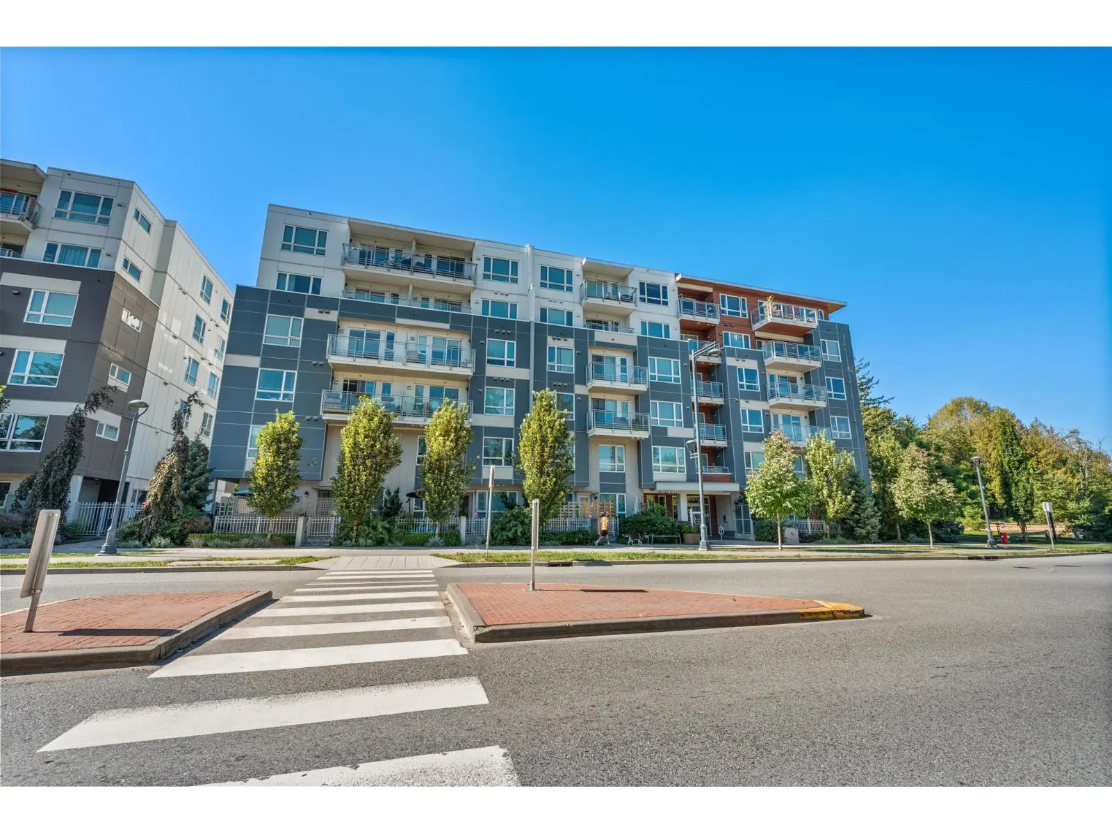 614 10603 140 STREET
