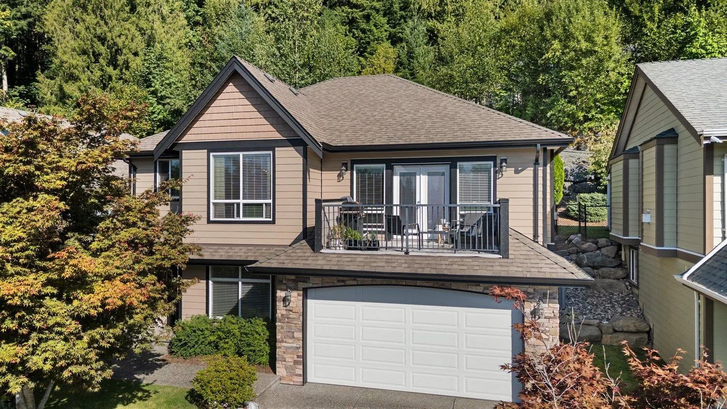 8 50354 ADELAIDE PLACE|Eastern Hillsides