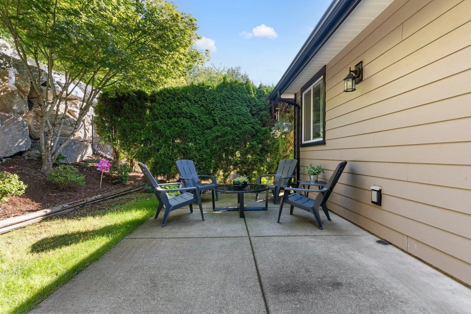 8 50354 ADELAIDE PLACE|Eastern Hillsides