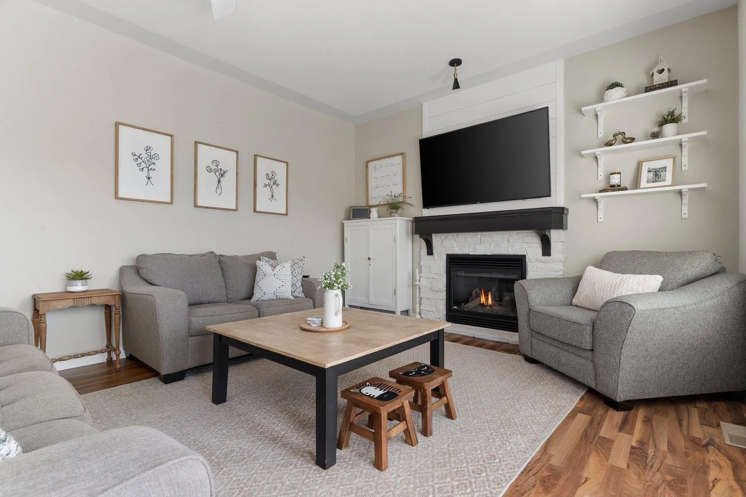 8 50354 ADELAIDE PLACE|Eastern Hillsides