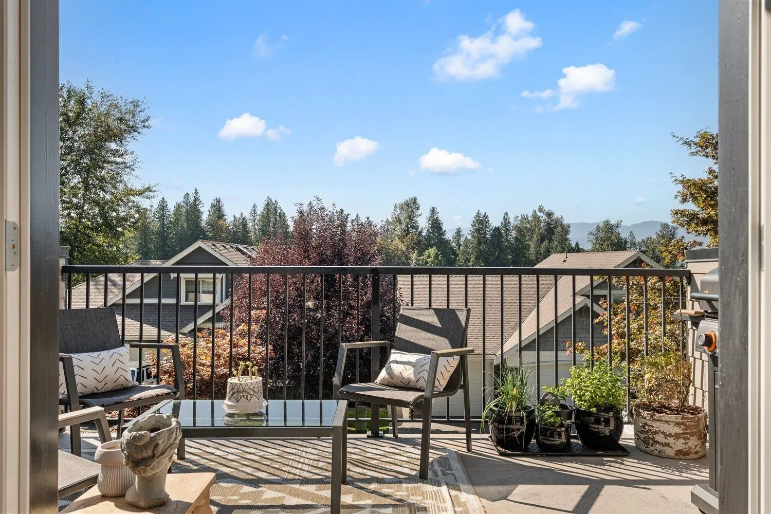 8 50354 ADELAIDE PLACE|Eastern Hillsides