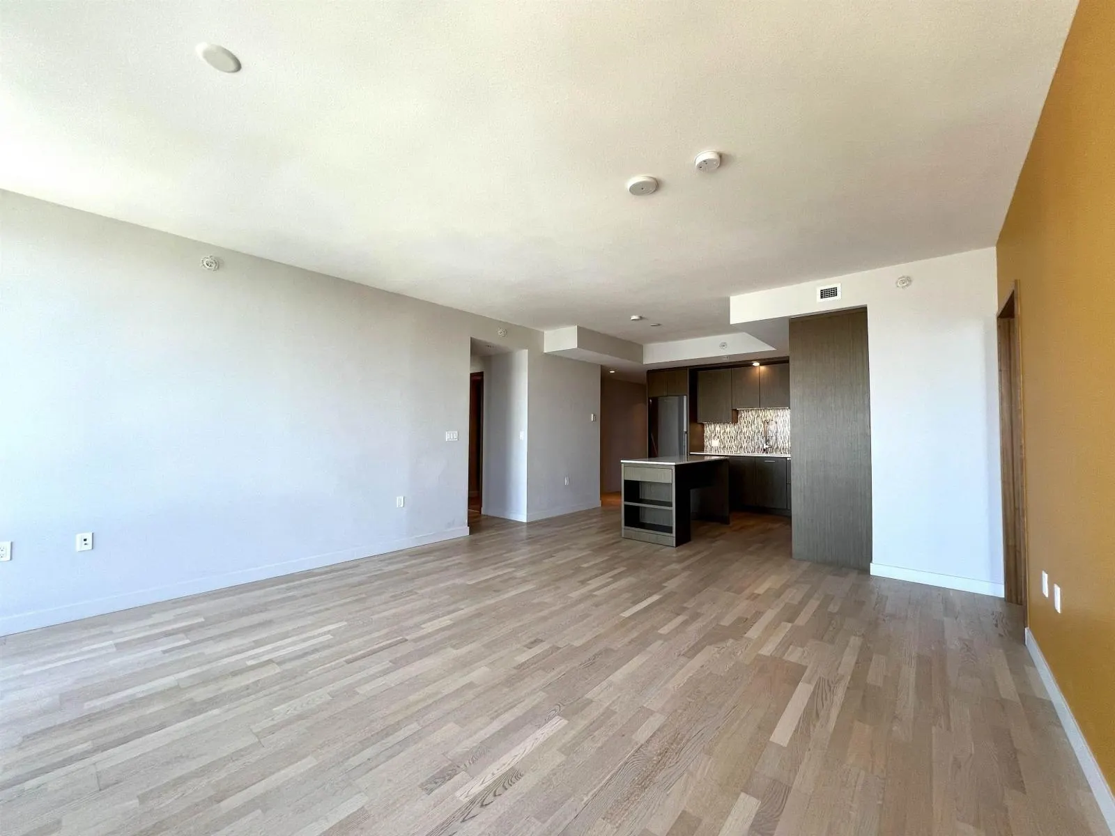 4108 13495 CENTRAL AVENUE