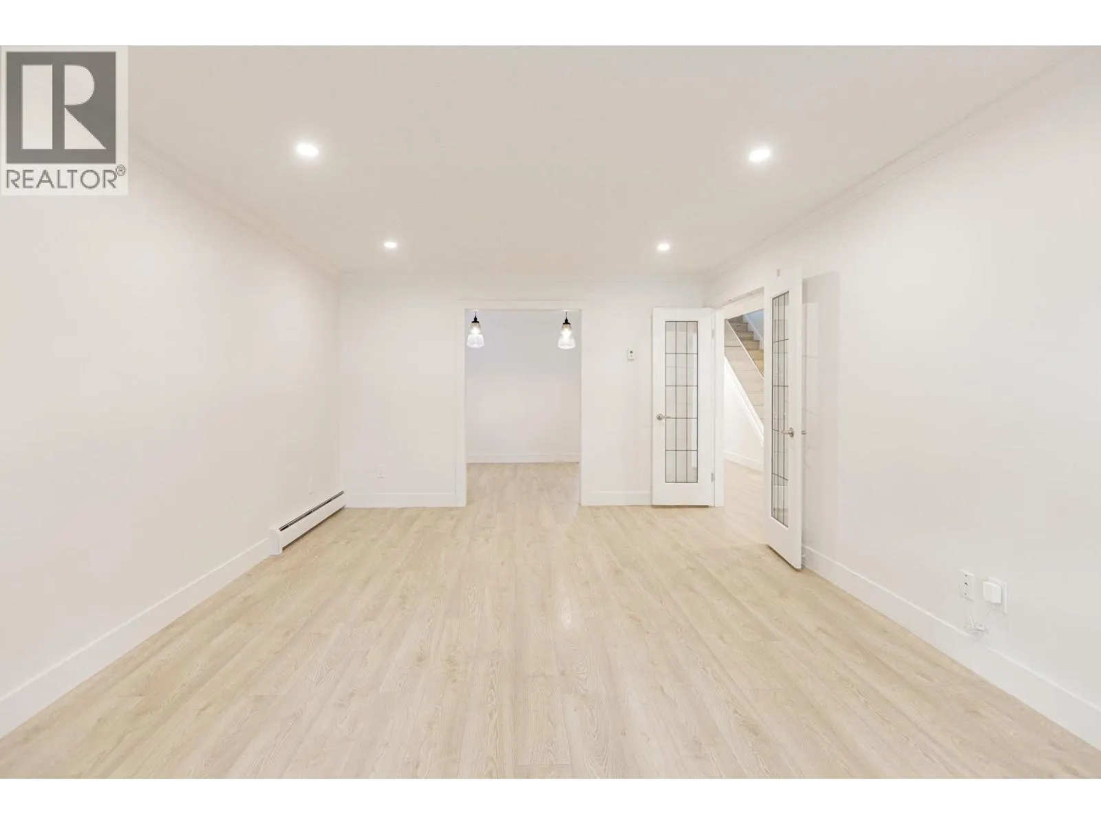 6220 GARNET DRIVE