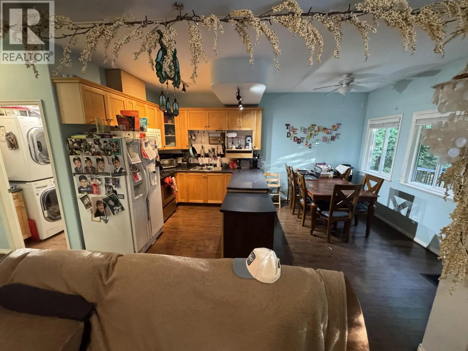 6693 CANADA WAY