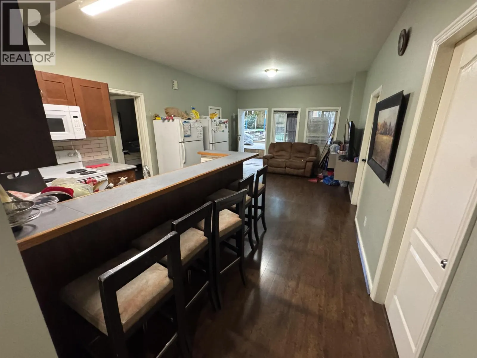 6693 CANADA WAY